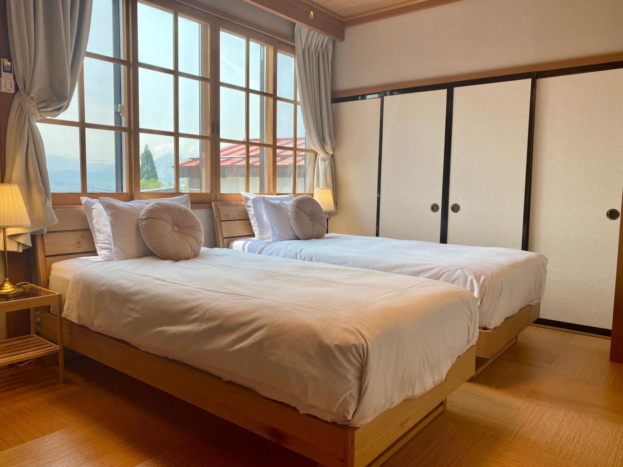 Togari Inn Suites Iiyama Buitenkant foto